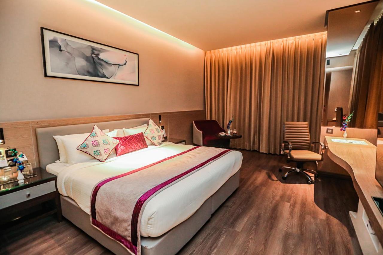 Regenta Place Verka אמריצר מראה חיצוני תמונה